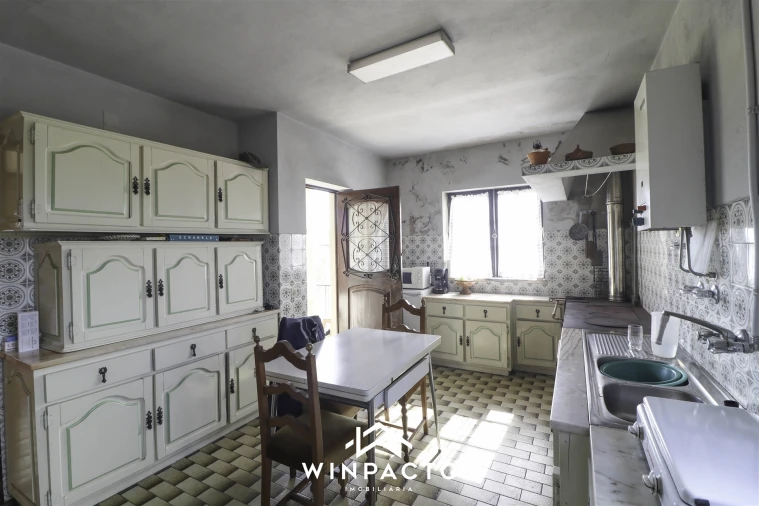 Moradia T3 para Venda em Lapa do Lobo Foto 28