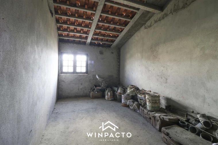 Moradia T3 para Venda em Lapa do Lobo Foto 49