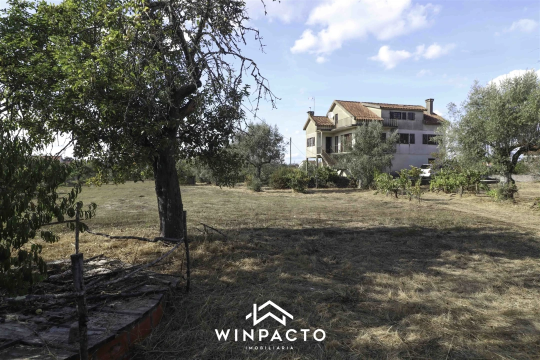 Moradia T3 para Venda em Lapa do Lobo Foto 21