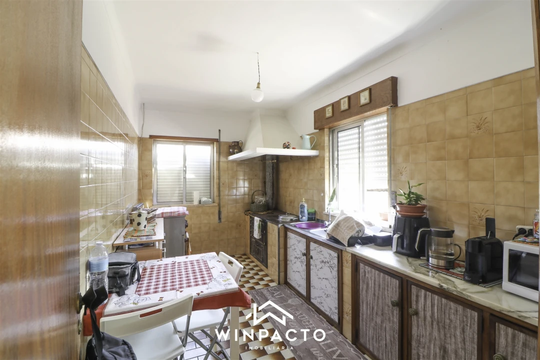 Moradia T3 para Venda em Lapa do Lobo Foto 8