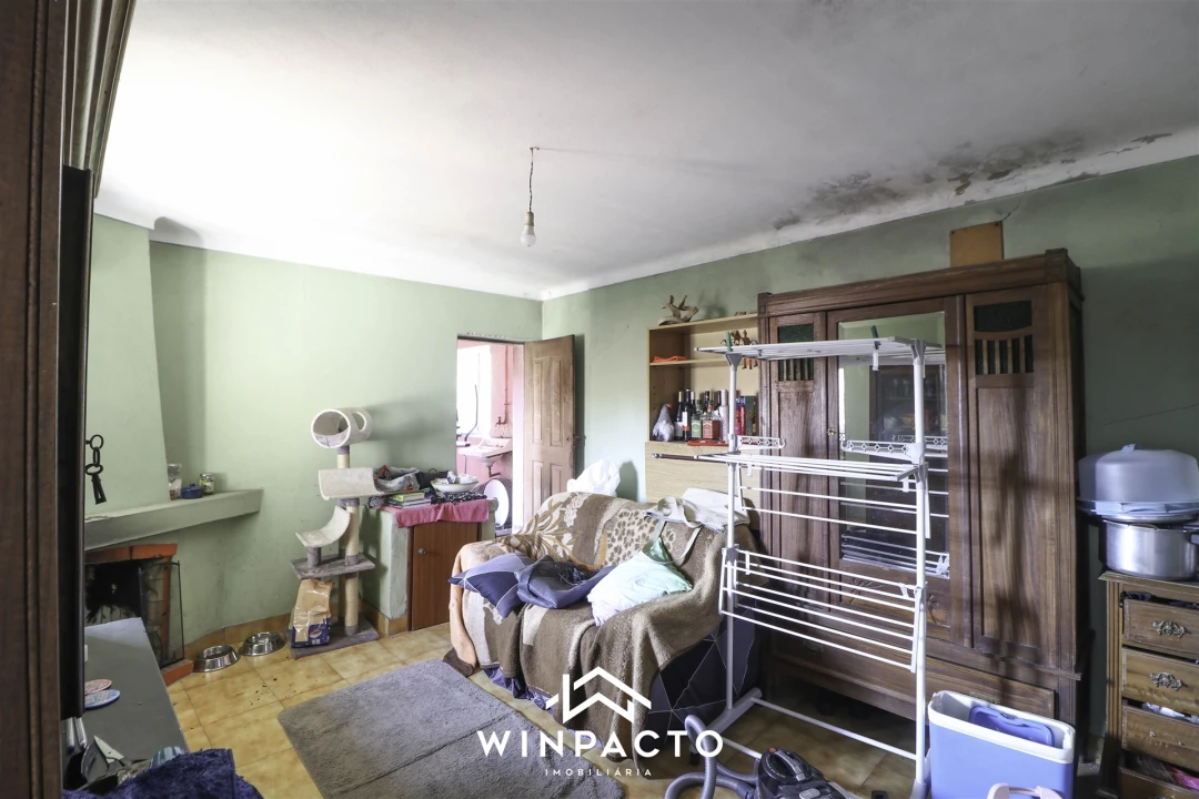 Moradia T3 para Venda em Lapa do Lobo Foto 14