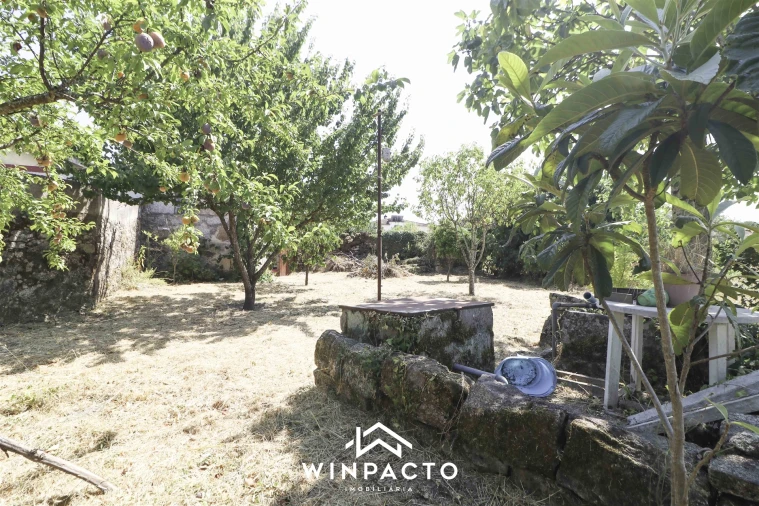 Moradia T3 para Venda em Lapa do Lobo Foto 4