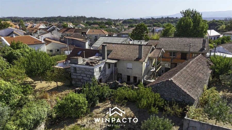 Moradia T3 para Venda em Lapa do Lobo Foto 2