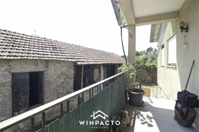 Moradia T3 para Venda em Lapa do Lobo Foto 15