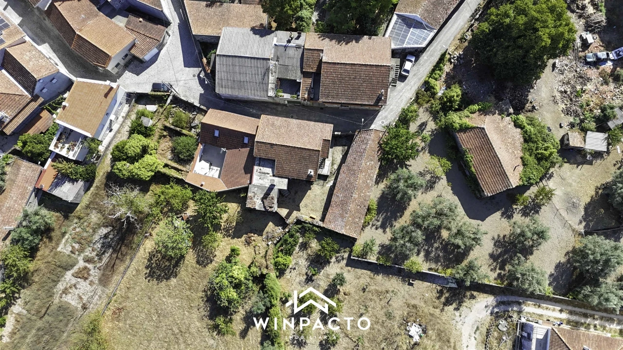 Moradia T3 para Venda em Lapa do Lobo Foto 35