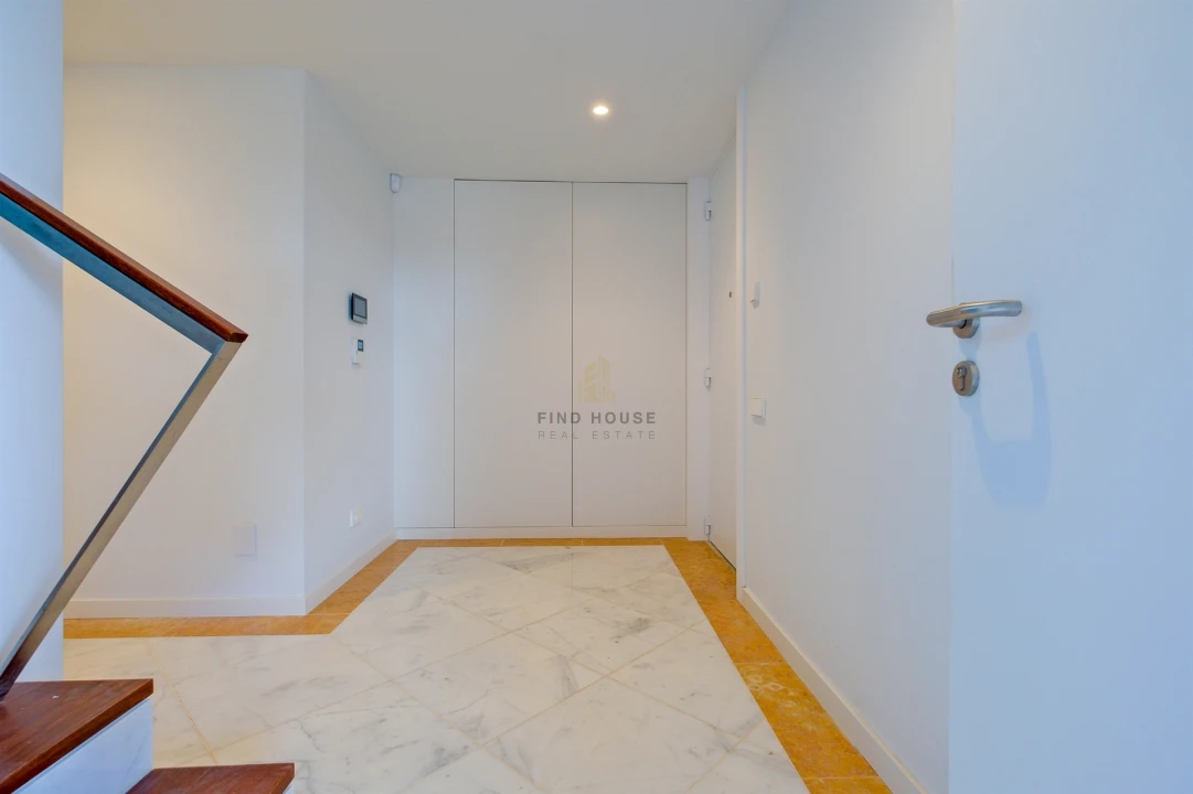 Moradia T3 para Venda em Ramalde Foto 2