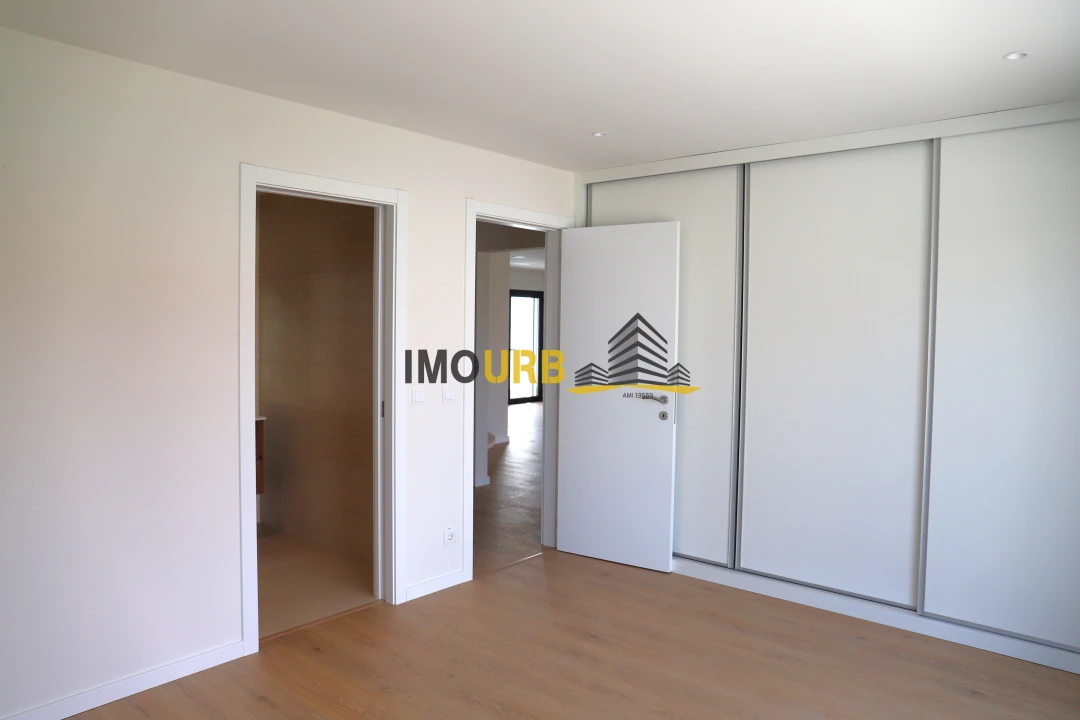 Apartamento T3 para Venda em Bidoeira de Cima Foto 14
