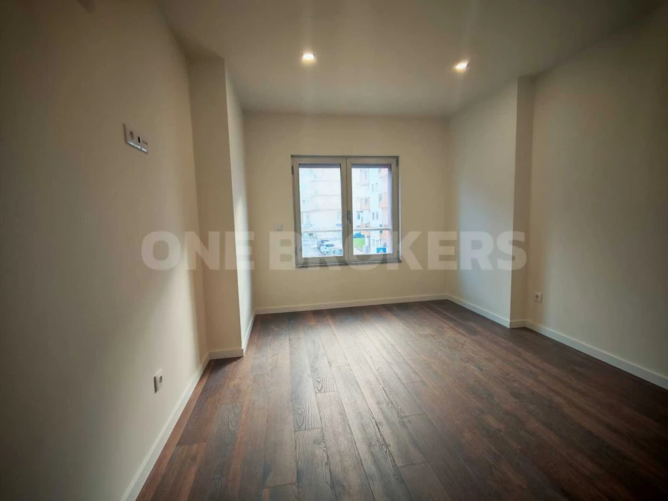 Apartamento T4 para Venda em Algueirão-Mem Martins Foto 7