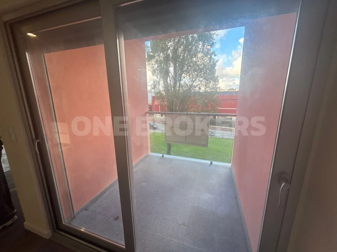 Apartamento T4 para Venda em Algueirão-Mem Martins Foto 15