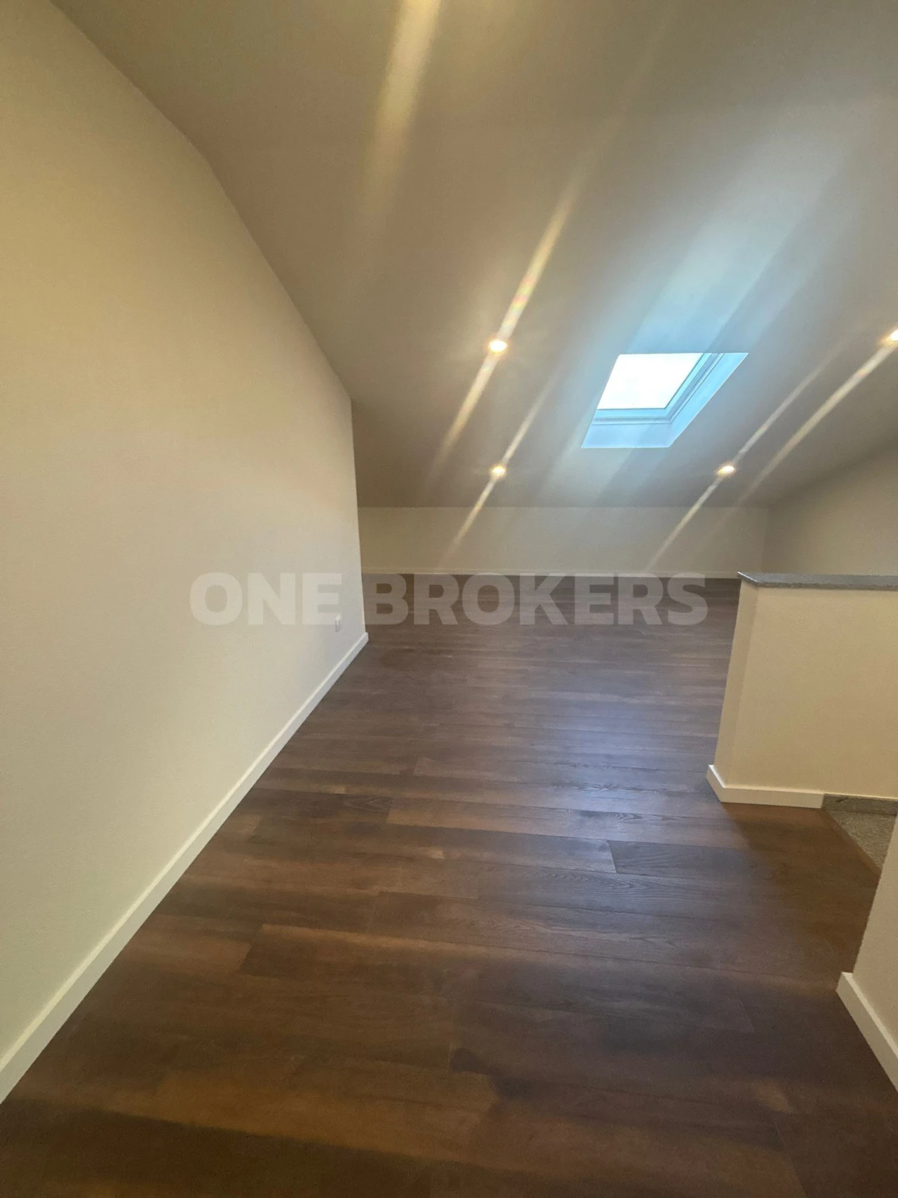 Apartamento T4 para Venda em Algueirão-Mem Martins Foto 18