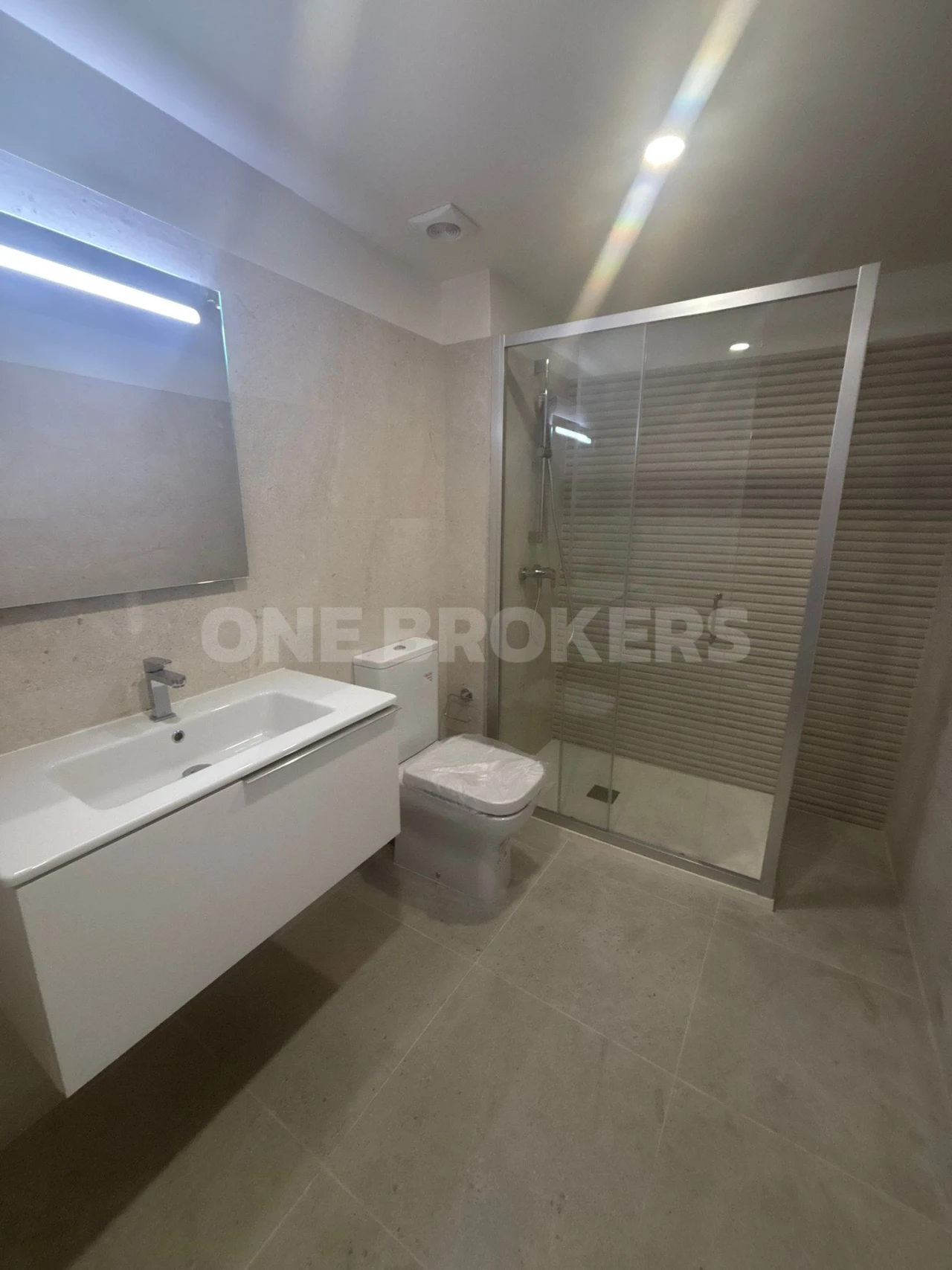 Apartamento T4 para Venda em Algueirão-Mem Martins Foto 16