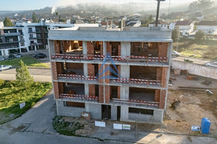 Apartamento T2 para Venda em Pombal Foto 4