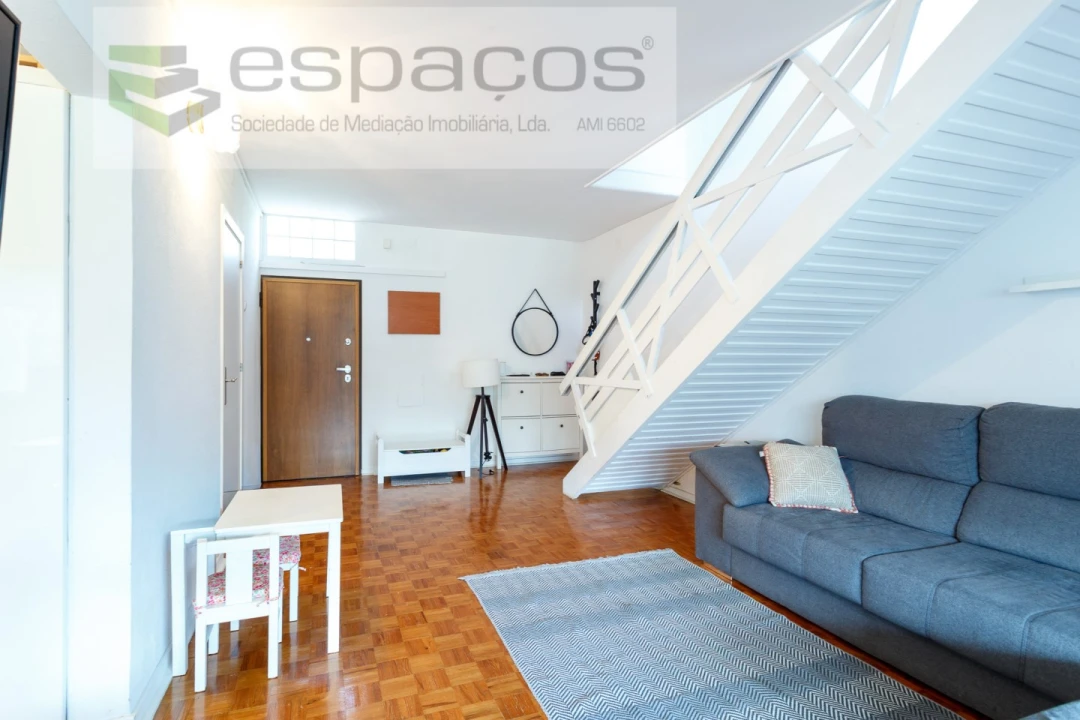 Moradia T3 para Venda em Santa Iria de Azoia, São João da Talha e Bobadela Foto 4