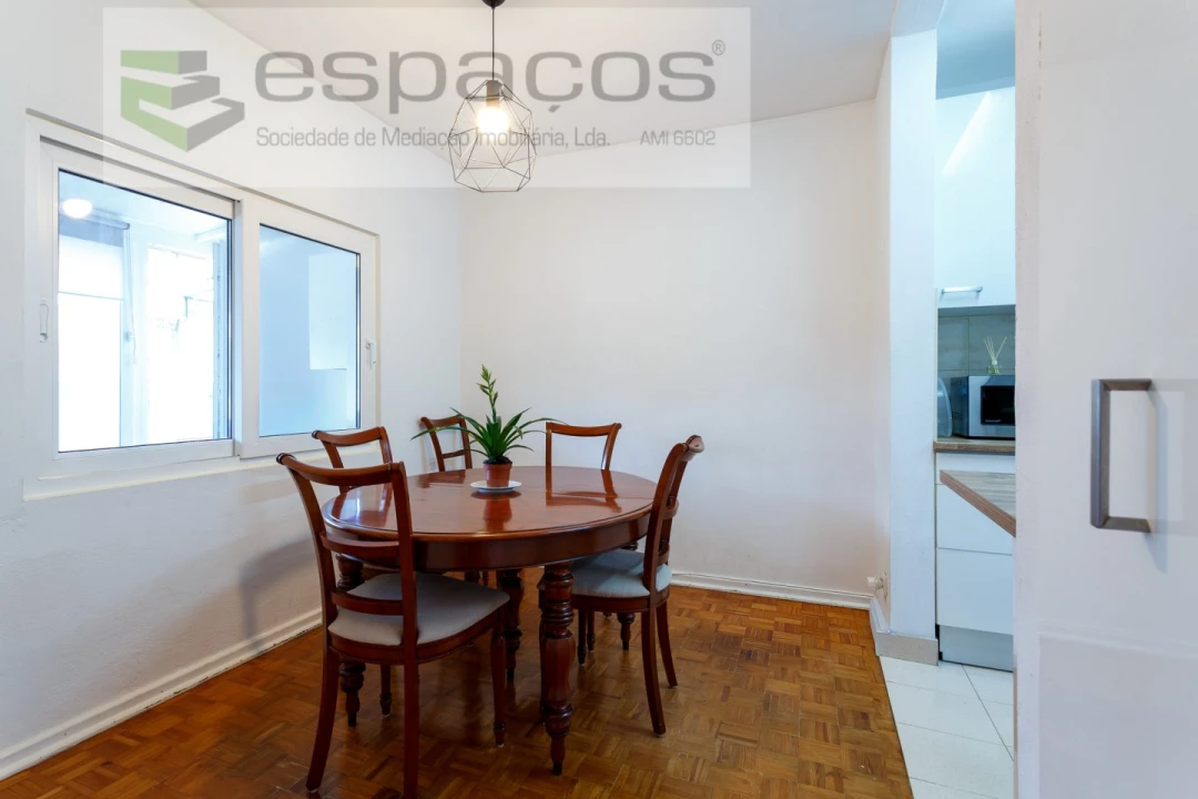 Moradia T3 para Venda em Santa Iria de Azoia, São João da Talha e Bobadela Foto 9