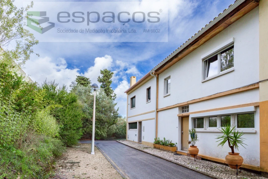 Moradia T3 para Venda em Santa Iria de Azoia, São João da Talha e Bobadela Foto 23