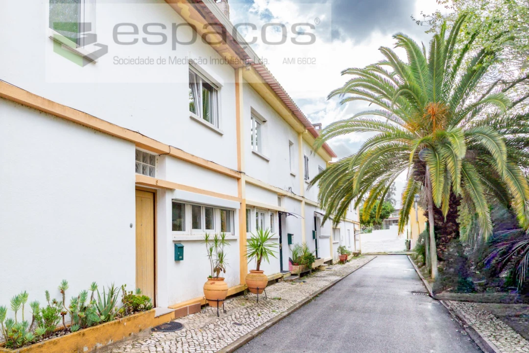 Moradia T3 para Venda em Santa Iria de Azoia, São João da Talha e Bobadela Foto 1