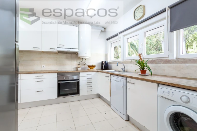 Moradia T3 para Venda em Santa Iria de Azoia, São João da Talha e Bobadela Foto 11