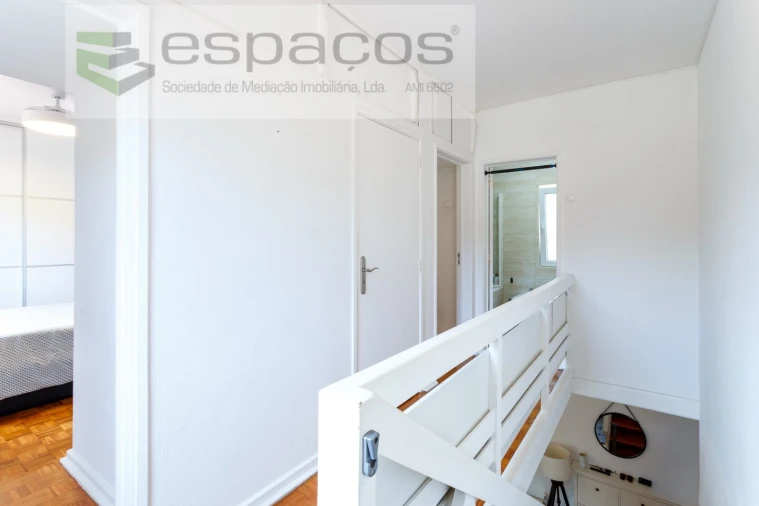 Moradia T3 para Venda em Santa Iria de Azoia, São João da Talha e Bobadela Foto 12