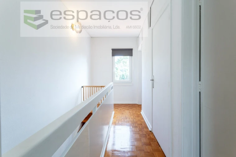 Moradia T3 para Venda em Santa Iria de Azoia, São João da Talha e Bobadela Foto 13