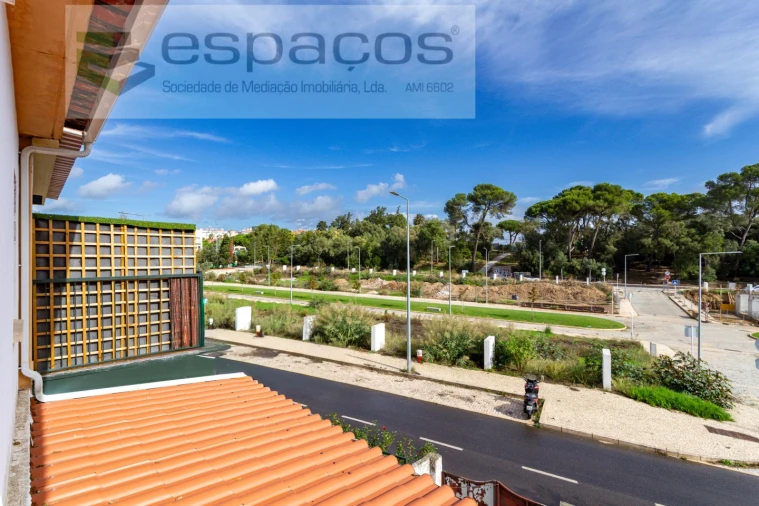 Moradia T3 para Venda em Santa Iria de Azoia, São João da Talha e Bobadela Foto 20