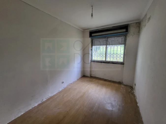 Apartamento T2 para Venda em Benfica Foto 8
