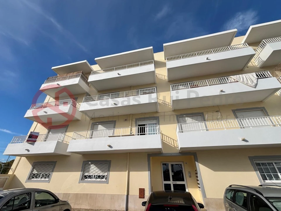 Apartamento T3 para Venda em Quelfes Foto 23