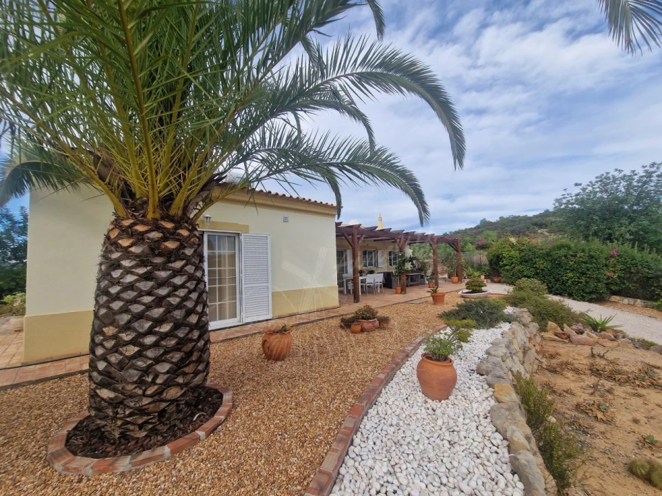 Moradia T2 para Venda em Santa Catarina da Fonte do Bispo Foto 33