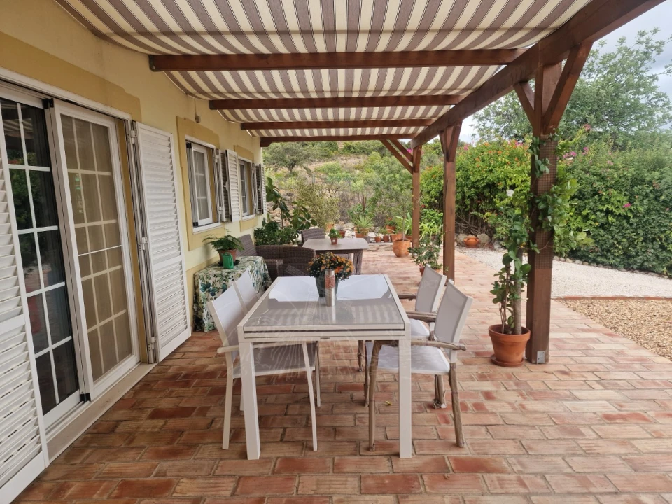 Moradia T2 para Venda em Santa Catarina da Fonte do Bispo Foto 16