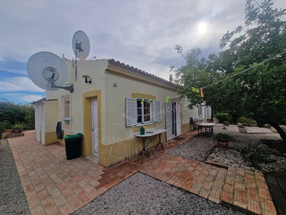 Moradia T2 para Venda em Santa Catarina da Fonte do Bispo Foto 18