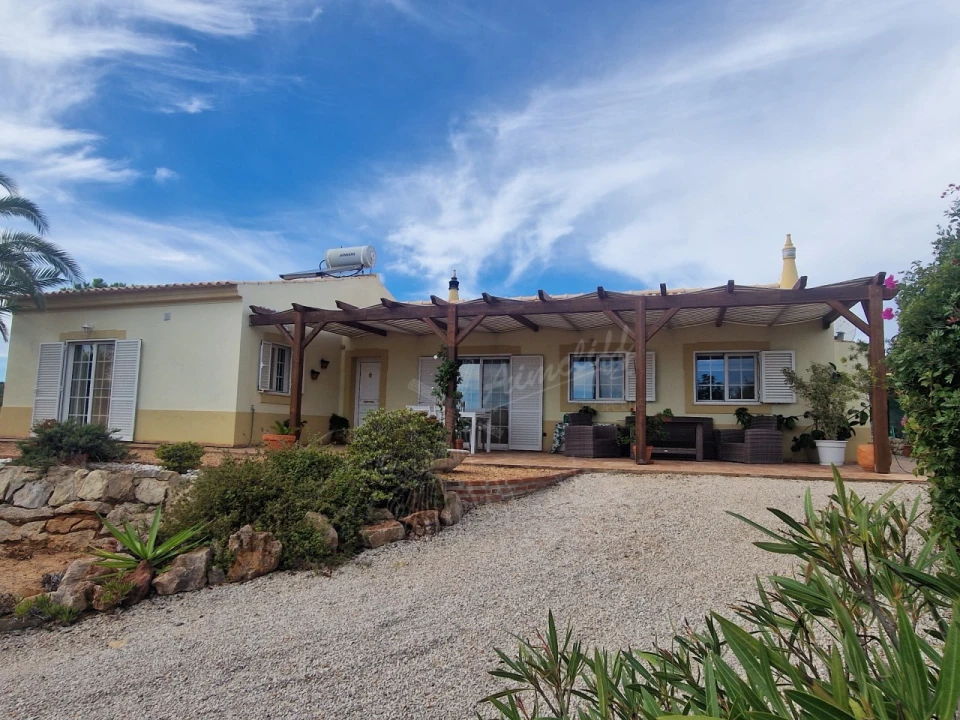 Moradia T2 para Venda em Santa Catarina da Fonte do Bispo Foto 22