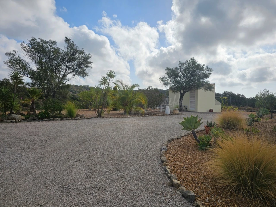 Moradia T2 para Venda em Santa Catarina da Fonte do Bispo Foto 30