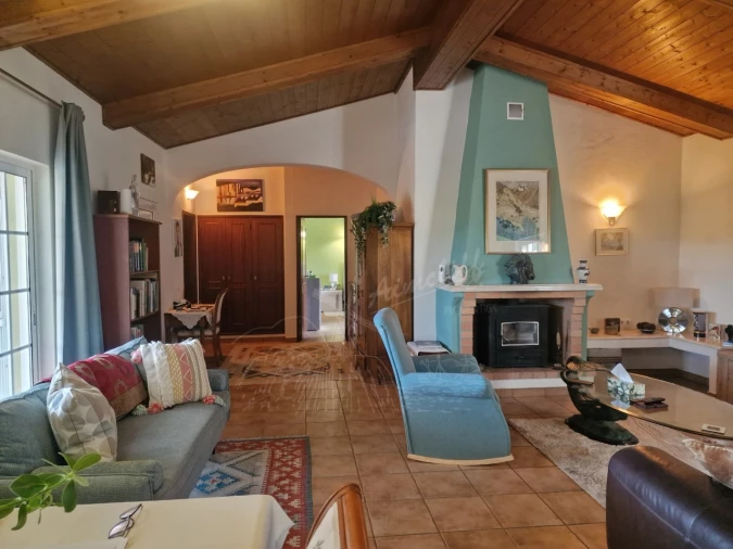 Moradia T2 para Venda em Santa Catarina da Fonte do Bispo Foto 5