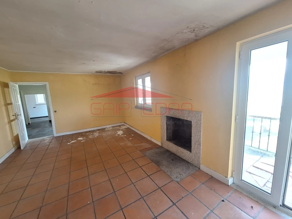 Moradia T4 para Venda em Cumieira Foto 15