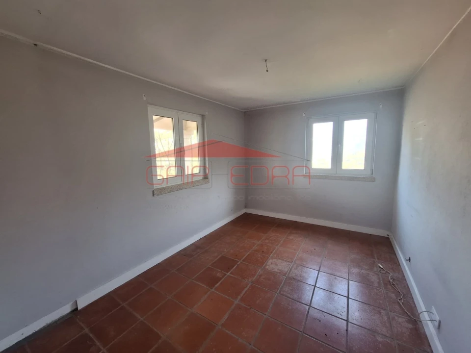 Moradia T4 para Venda em Cumieira Foto 17