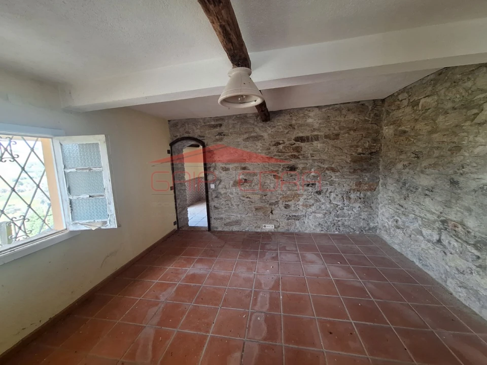 Moradia T4 para Venda em Cumieira Foto 5