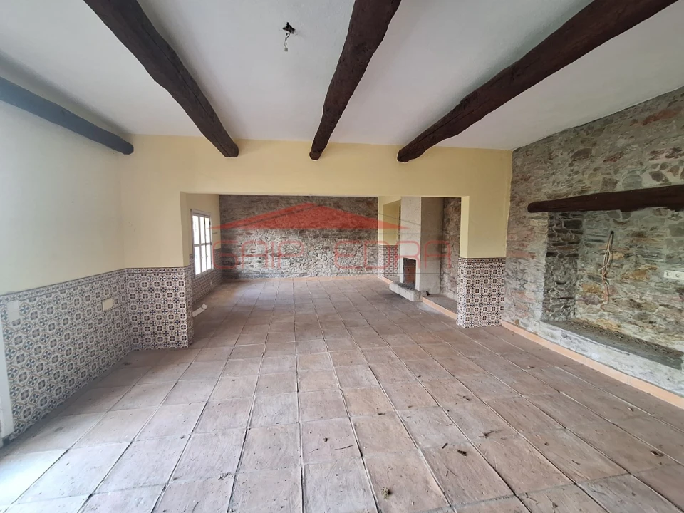 Moradia T4 para Venda em Cumieira Foto 10