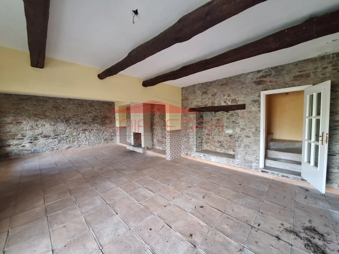 Moradia T4 para Venda em Cumieira Foto 8