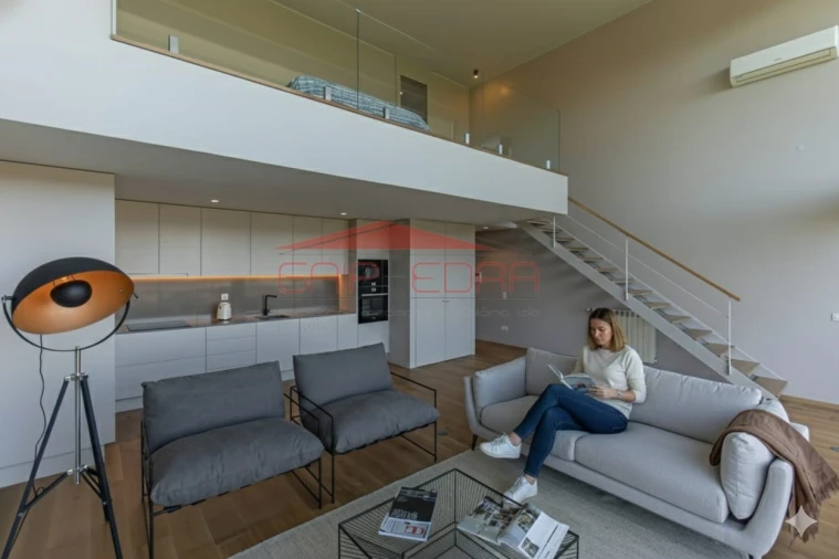 Apartamento T1 para Venda em Mafamude e Vilar do Paraíso Foto 4