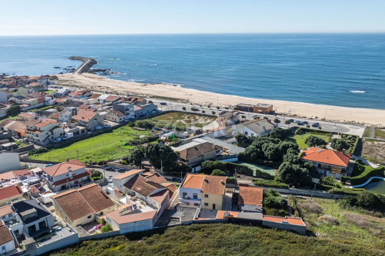 Moradia T7 para Venda em Perafita, Lavra e Santa Cruz do Bispo Foto 75