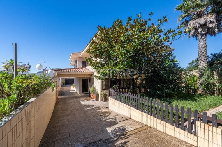 Moradia T7 para Venda em Perafita, Lavra e Santa Cruz do Bispo Foto 5