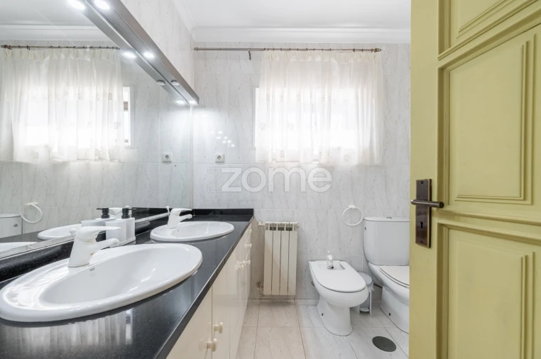 Moradia T7 para Venda em Perafita, Lavra e Santa Cruz do Bispo Foto 20