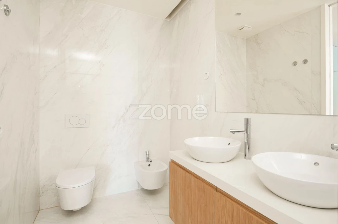 Apartamento T1 para Venda em Santo António Foto 5