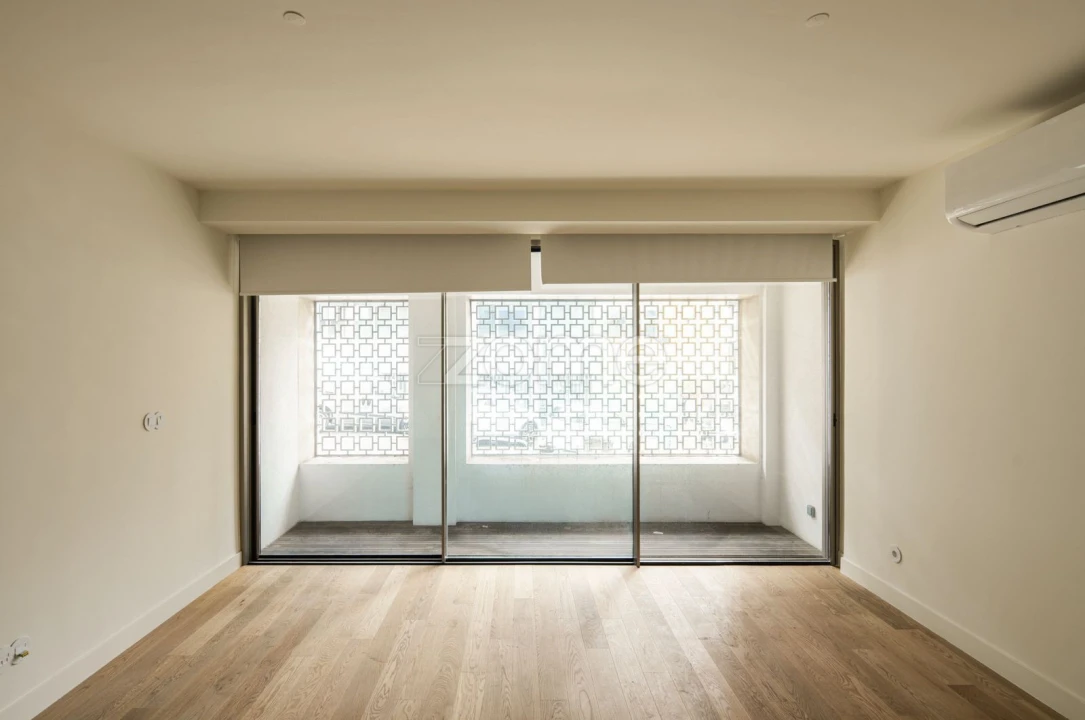 Apartamento T1 para Venda em Santo António Foto 13