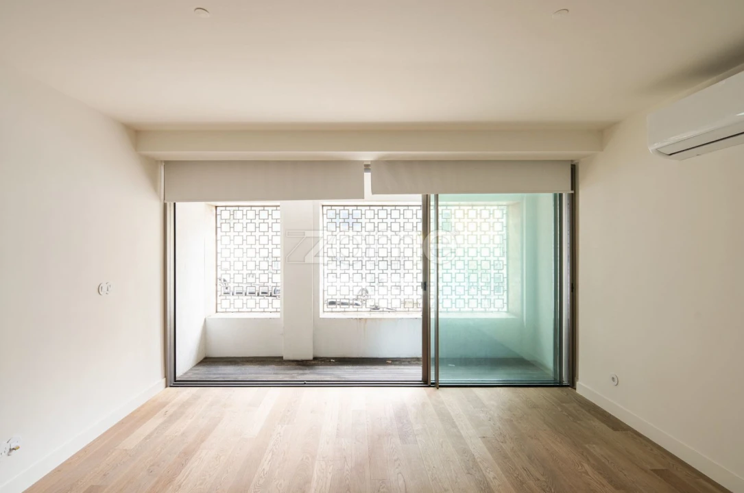 Apartamento T1 para Venda em Santo António Foto 12
