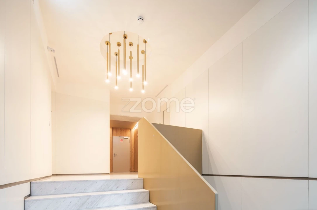 Apartamento T1 para Venda em Santo António Foto 11