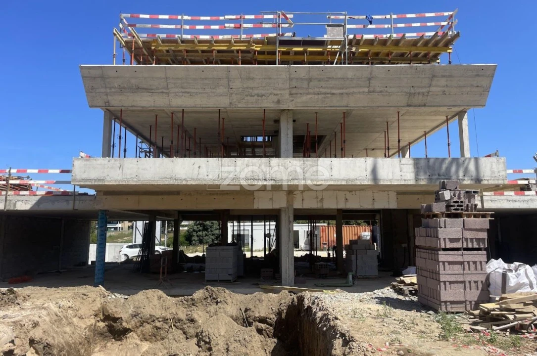 Moradia T4 para Venda em Gulpilhares e Valadares Foto 16