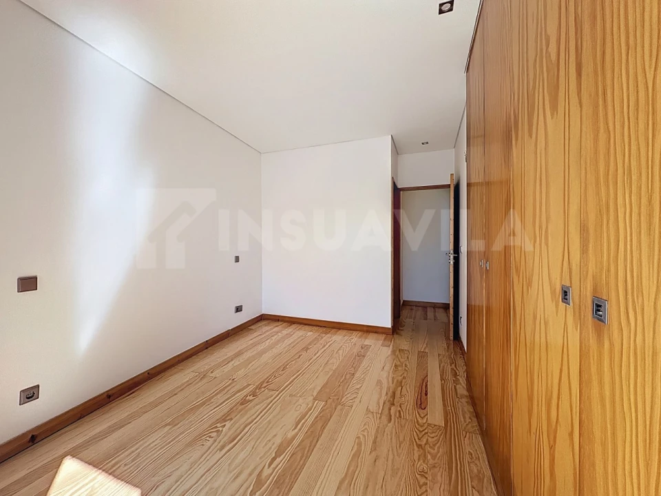 Moradia T3 para Venda em Seixas Foto 3