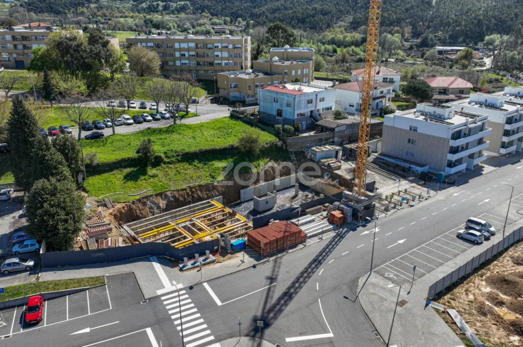 Apartamento T2 para Venda em Nogueira, Fraião e Lamaçães Foto 15