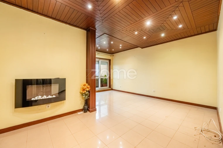 Apartamento T3 para Venda em Gondomar (São Cosme), Valbom e Jovim Foto 5