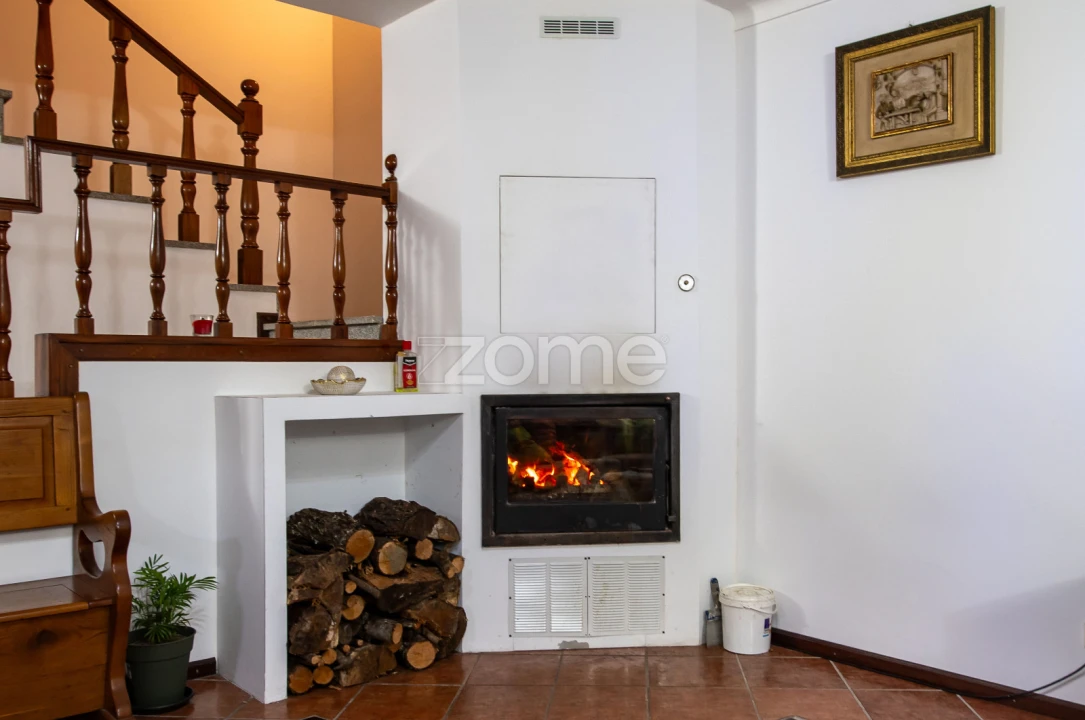 Moradia T4 para Venda em Travassô e Óis da Ribeira Foto 40